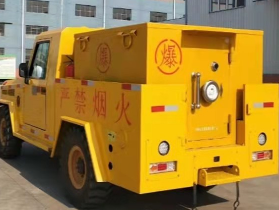 越秀凯龙爆破器材运输车：保障爆破任务的安全运行