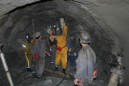 越秀工程爆破中的危险因素分析以及应对工程爆破危险的措施